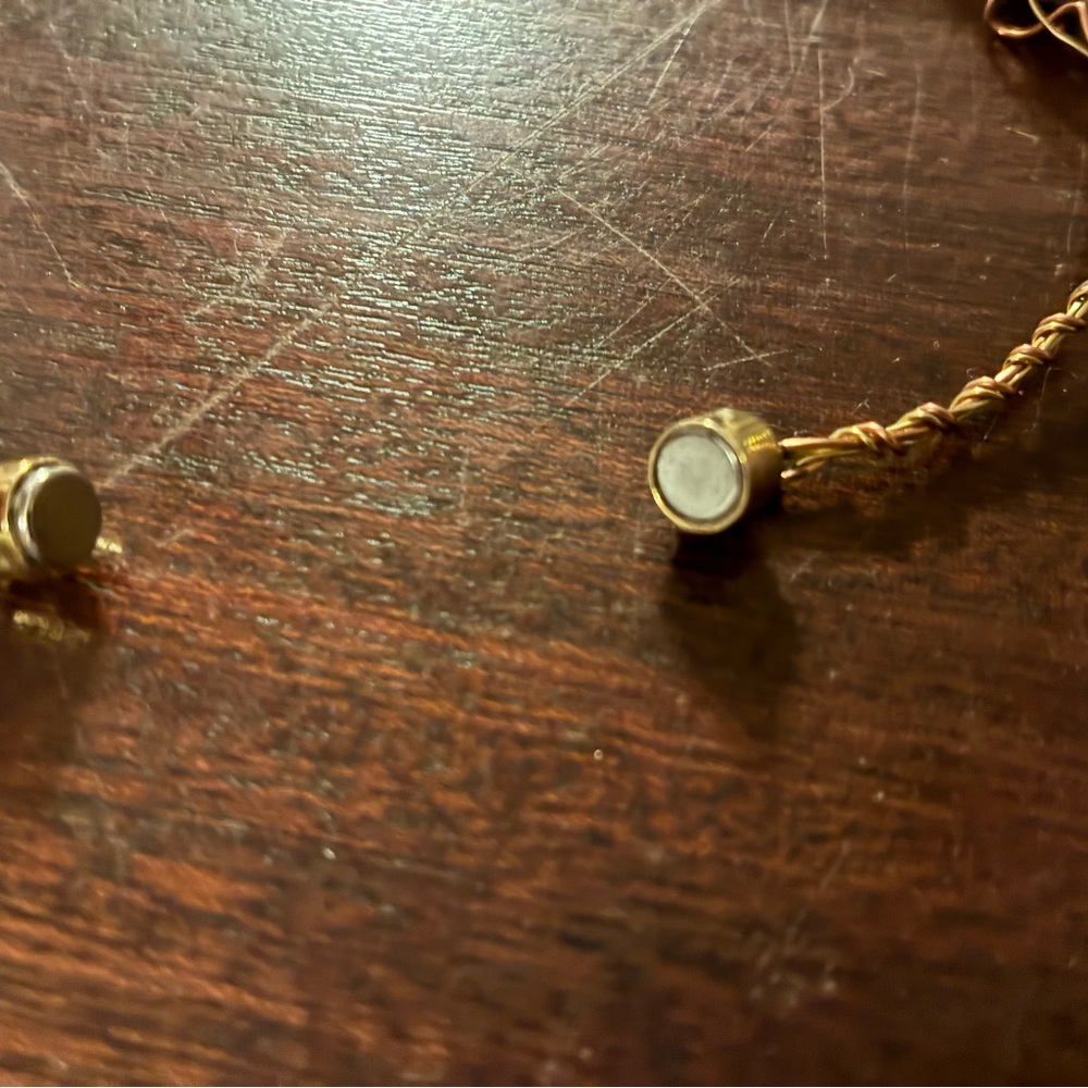 Adjustable beaded necklace on copper wire with magnetic closure - Picture 2 of 6